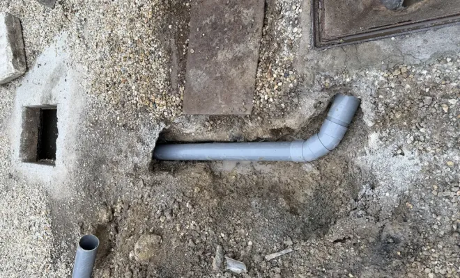 Réparation d'un tuyau d'assainissement diamètre 100 sur la commune de Saint-Romain-de-Benay, Meschers-sur-Gironde, ROBERT TRAVAUX PUBLICS